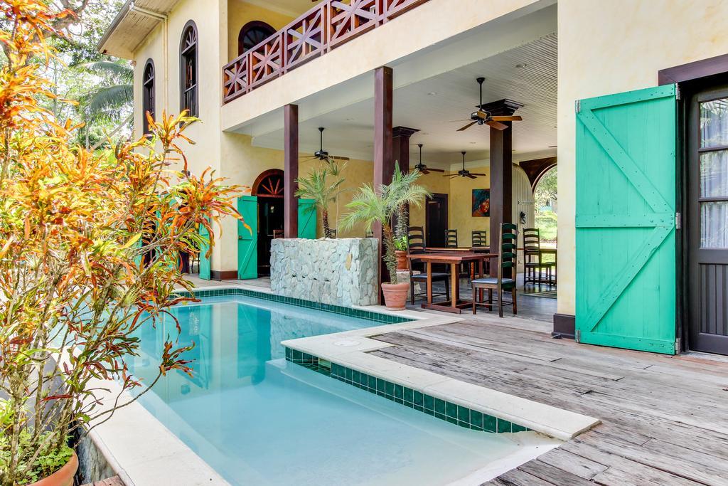 Colonial Suite @ Mahogany Hall 圣伊格纳西奥 外观 照片